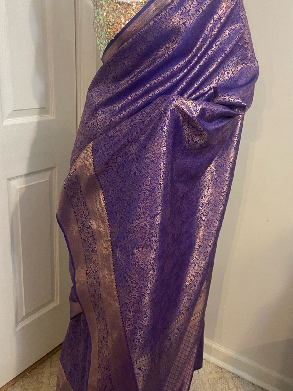 Premade Lavish Purple and Gold Woven Silk ready to wear Saree with Matching Blou - Picture 11 of 12